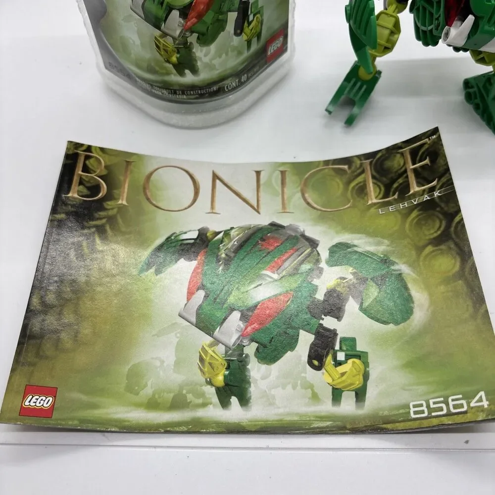 LEGO Bionicle Bohrok Lehvak 8564 Complete with Instructions & Canister